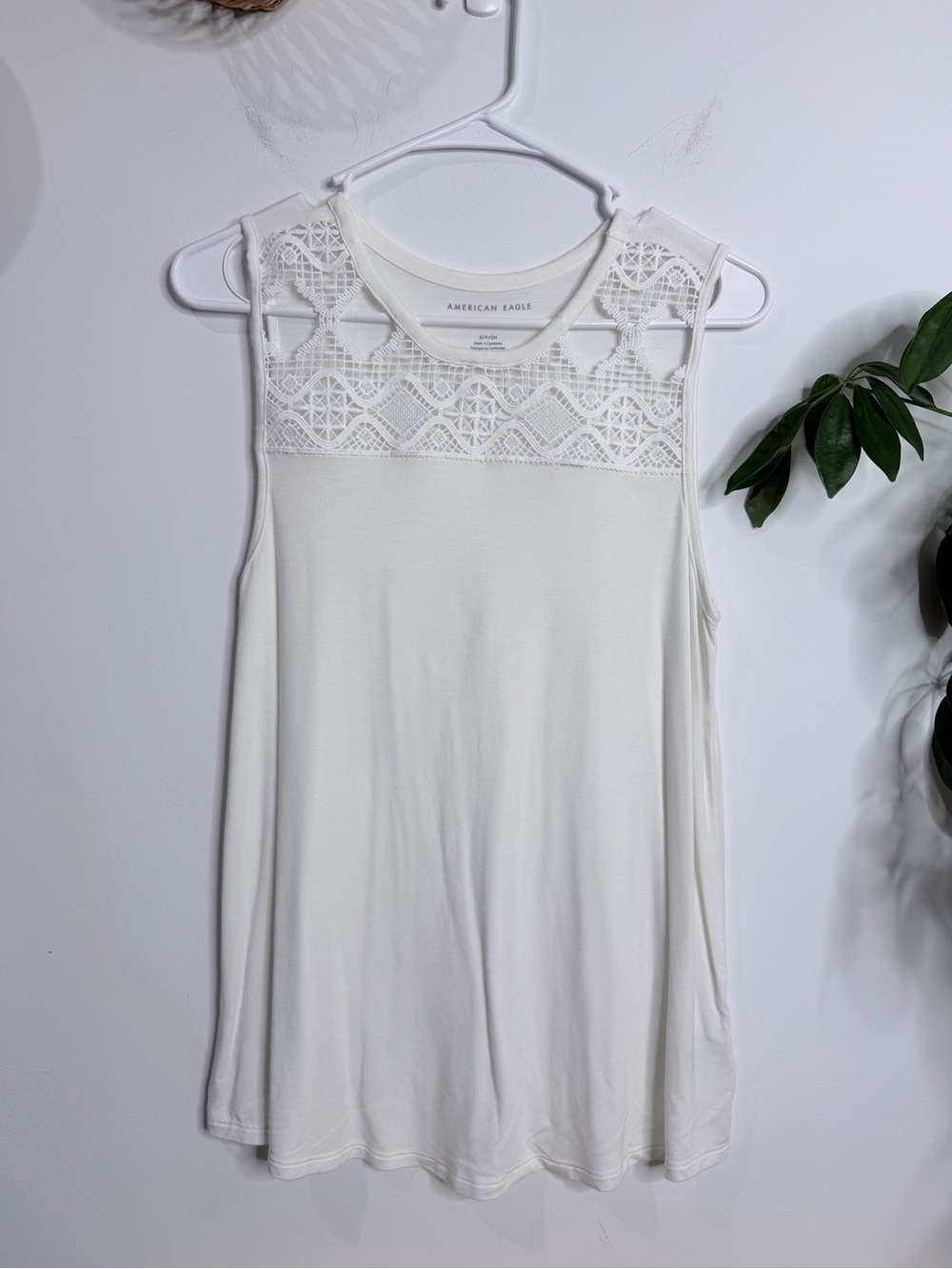 American Eagle Sleeveless Top Size Small